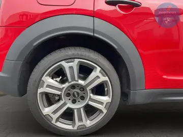 MINI Countryman S Classic Trim ALL4 Kamera LED