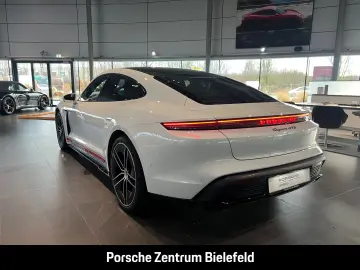 PORSCHE Taycan GTS HA-Lenkung InnoDrive Head-Up Panorama