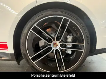 PORSCHE Taycan GTS HA-Lenkung InnoDrive Head-Up Panorama