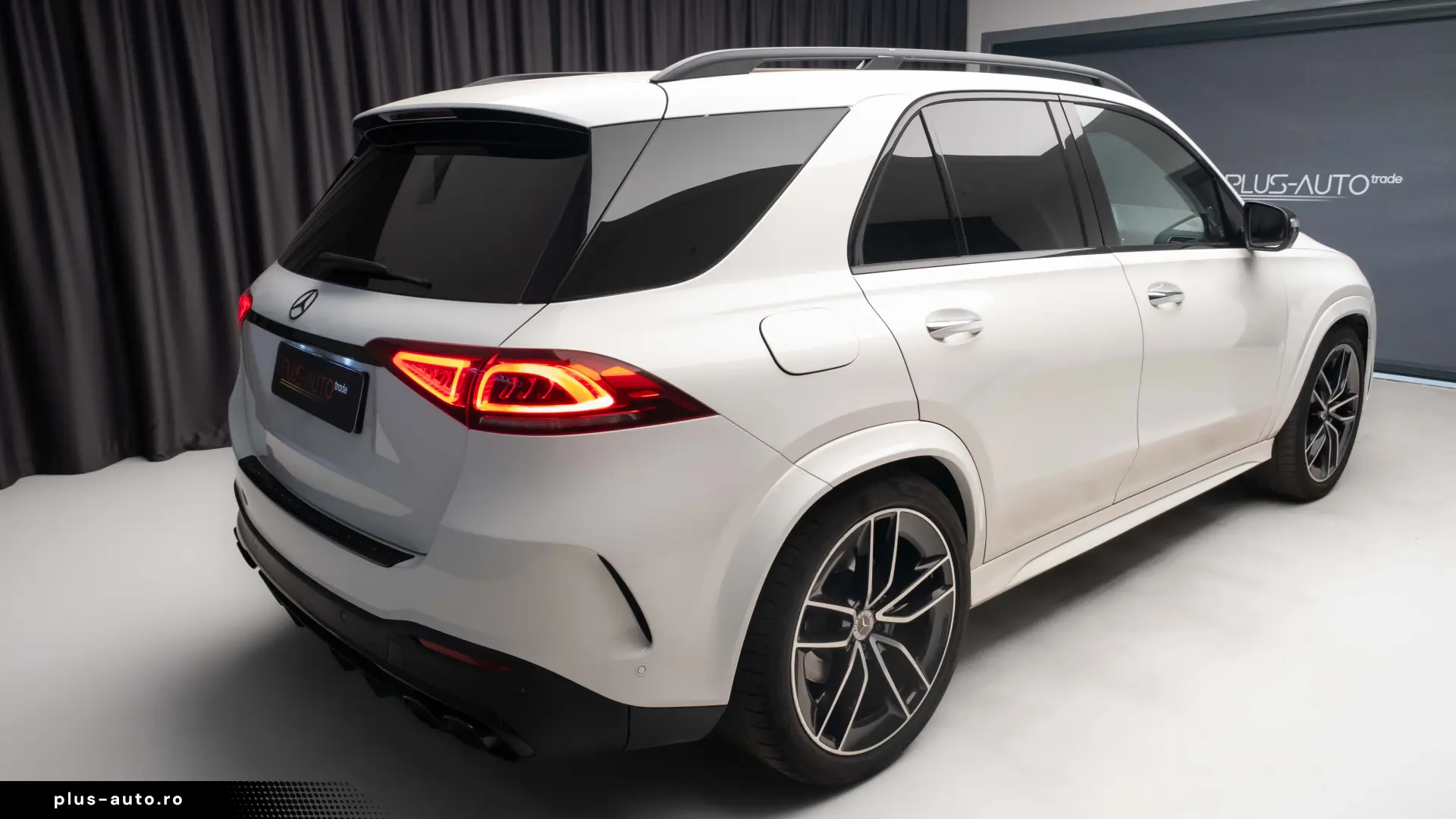 Mercedes-Benz GLE 450 4M AMG - Bicolor Interior 7 seats