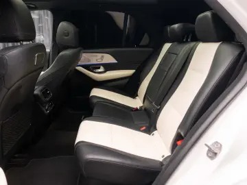 Mercedes-Benz GLE 450 4M AMG - Bicolor Interior 7 seats