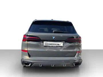 BMW X5 xDr30d MSport AirSusp H&K Panoramic 360