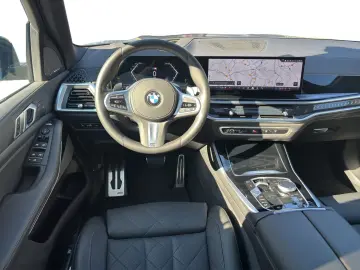 BMW X5 xDr30d MSport AirSusp H&K Panoramic 360