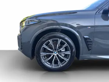 BMW X5 xDr30d MSport AirSusp H&K Panoramic 360