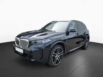 BMW X5 xDr30d MSport SkyLounge 360
