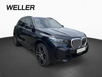 BMW X5 xDr30d MSport SkyLounge 360