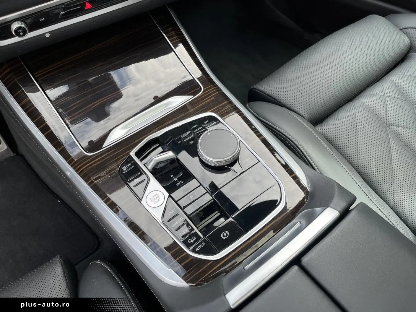 BMW X5 xDr30d MSport SkyLounge 360