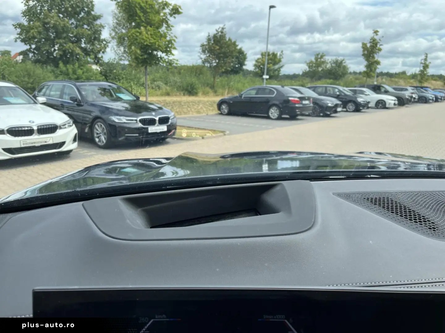 BMW X5 xDr30d MSport SkyLounge 360