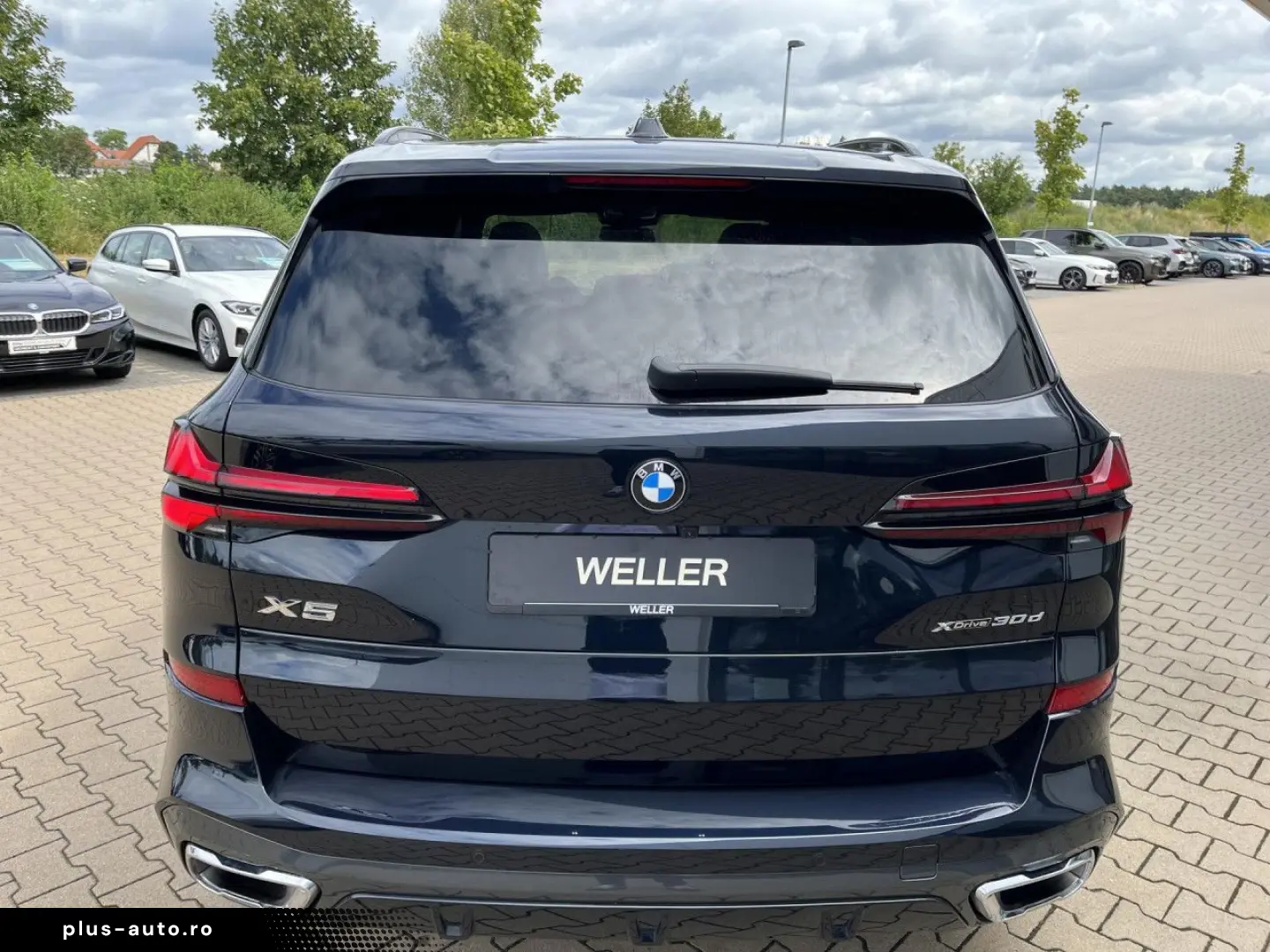 BMW X5 xDr30d MSport SkyLounge 360
