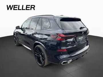 BMW X5 xDr30d MSpo Massage Ventilation IcGlow 360