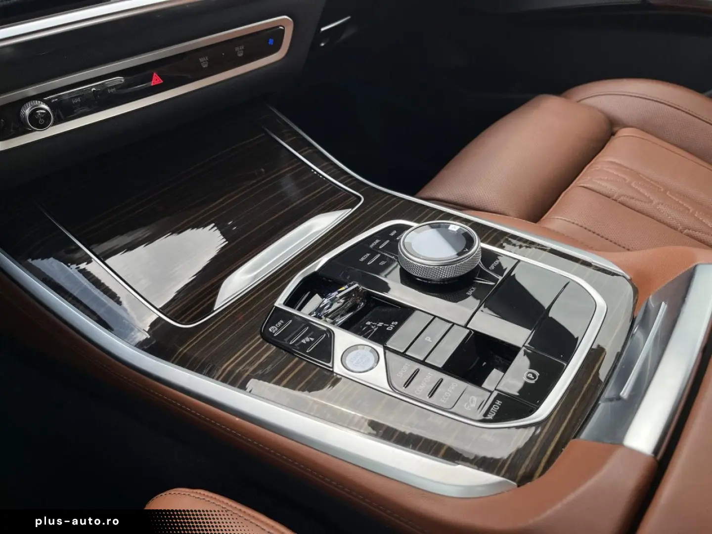 BMW X5 xDr30d MSpo Massage Ventilation IcGlow 360