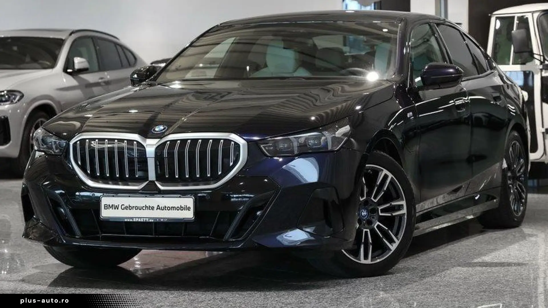 BMW 530e Sedan