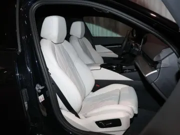 BMW 530e Sedan