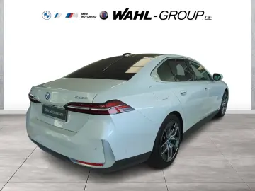 BMW 530e xDrive Panorama HarmanKardon HeadUp Navi LE