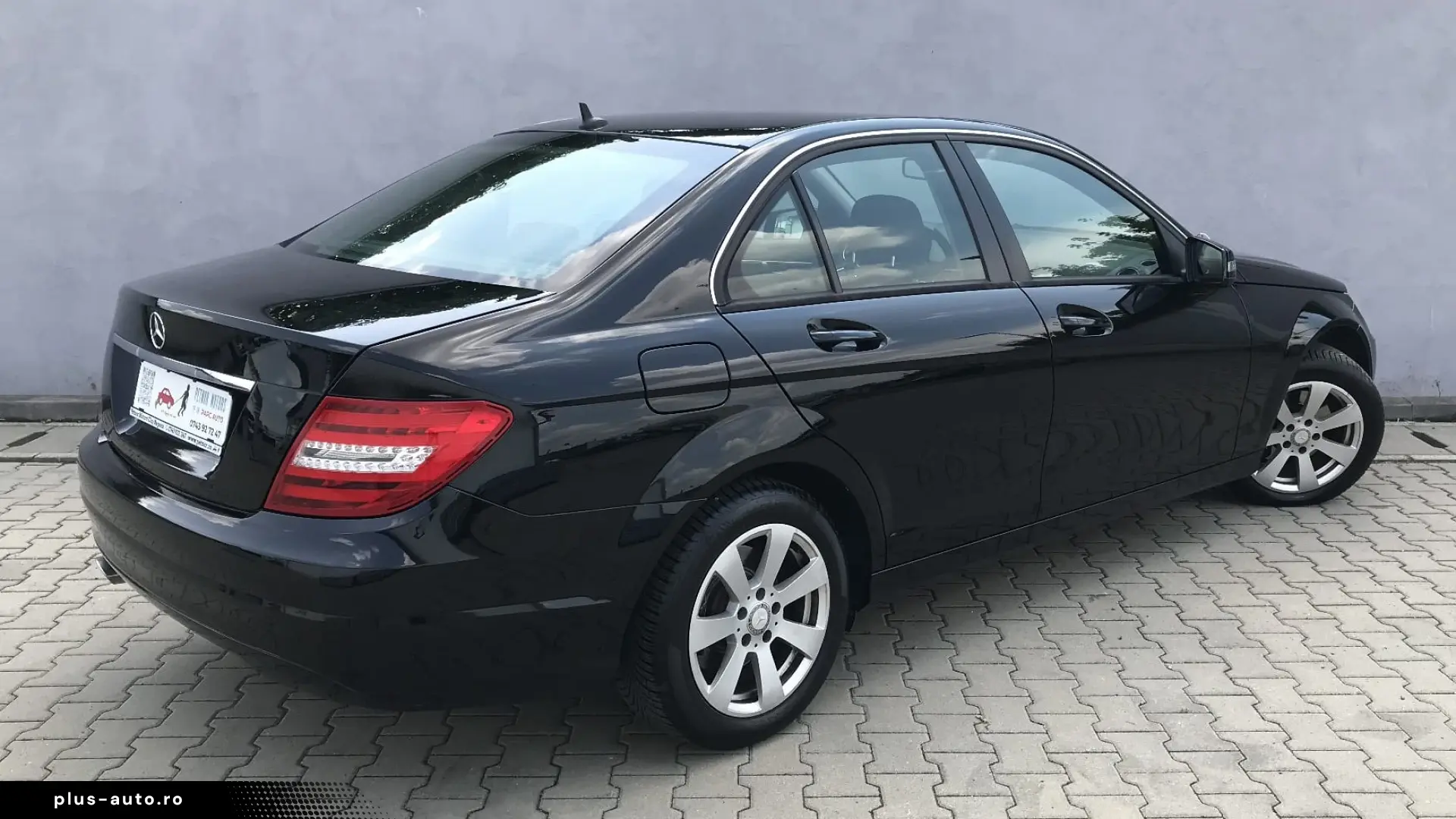 Mercedes-Benz C 220 CDI DPF (BlueEFFICIENCY) 7G-TRONIC