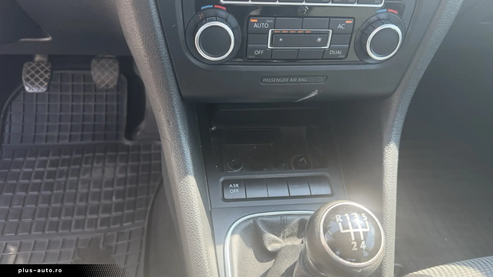 Volkswagen Golf V