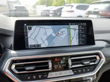 BMW X4 xDrive20d M Sport AHK HuD Pano Memory Laser R
