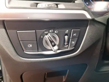 BMW X4 xDrive20d M Sport Navi AHK Head-Up Laser