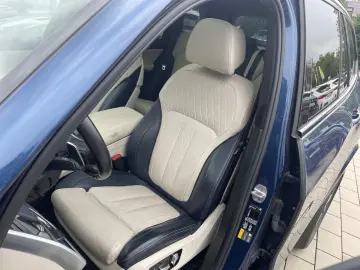 BMW X5 45e xDrive-M Aerodynamics-Panorama Roof-Display Key