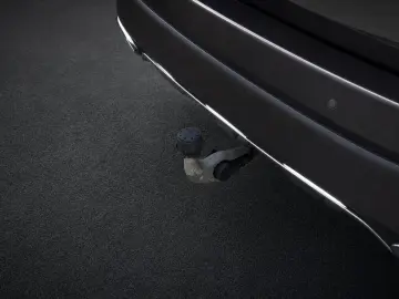 MERCEDES-BENZ GLC 300 d 3x AMG PANO DISTRO BURM MEMO…