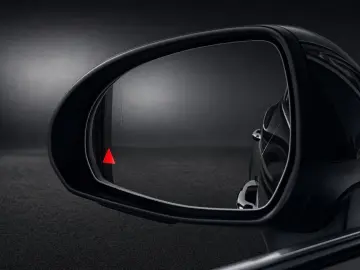 MERCEDES-BENZ GLC 300 d 3x AMG PANO DISTRO BURM MEMO…