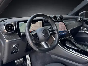 MERCEDES-BENZ GLC 300 d 3x AMG PANO DISTRO BURM MEMO…