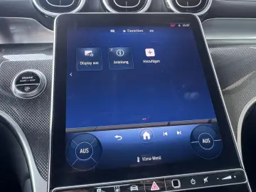 MERCEDES-BENZ GLC 300 d 3x AMG PANO DISTRO BURM MEMO…