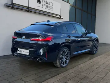 BMW X4 xDr30d MSpo Laser HUD Keyless Sunroof GestureControl