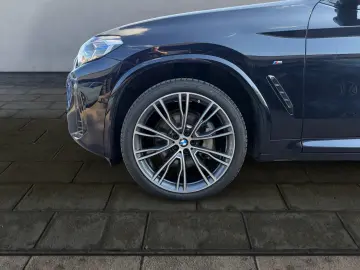 BMW X4 xDr30d MSpo Laser HUD Keyless Sunroof GestureControl