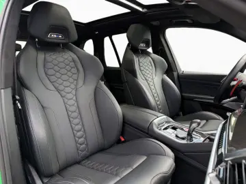 BMW X5 M Competition Individual Signal Green Bowers&Wilkins