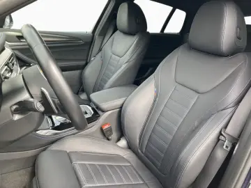 BMW X4 xDr20i MSpo AdaptiveSusp Keyless Sunroof