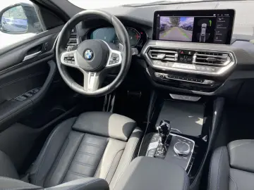BMW X4 xDr20i MSpo AdaptiveSusp Keyless Sunroof