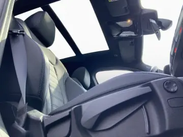 BMW X4 xDr20i MSpo AdaptiveSusp Keyless Sunroof
