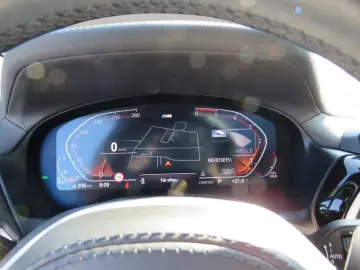 BMW X4 xDr30d MSport Laser 360 Sunroof HUD Keyless AuxH