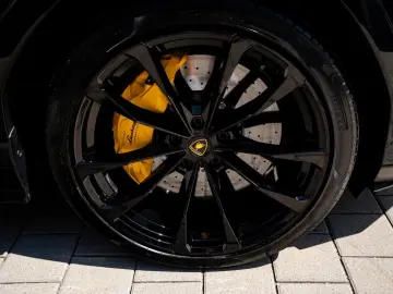 Lamborghini Urus S   Q-Citura   B&O   Panoramic