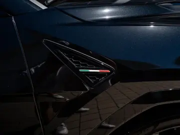 Lamborghini Urus S   Q-Citura   B&O   Panoramic