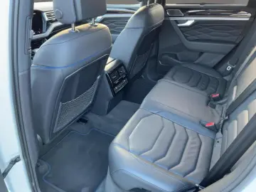 VW Touareg 3.0 V6 TSI eHybrid R 4Motion NaviPro 360
