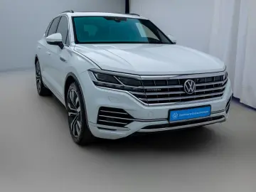 VW Touareg 3.0 V6 TSI eHybrid Elegance 4M AHK MATRI