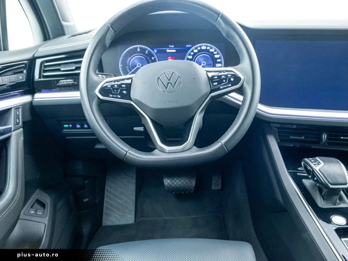 VW Touareg 3.0 V6 TSI eHybrid Elegance 4M AHK MATRI