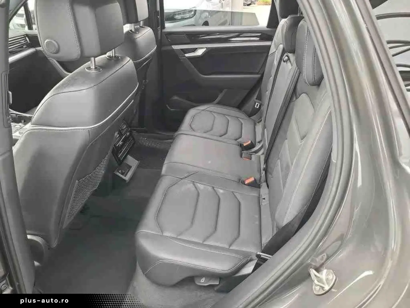 VW TOUAREG 3.0TSi eHYBRID 4M ELEGANCE IQ-L ACC PANO
