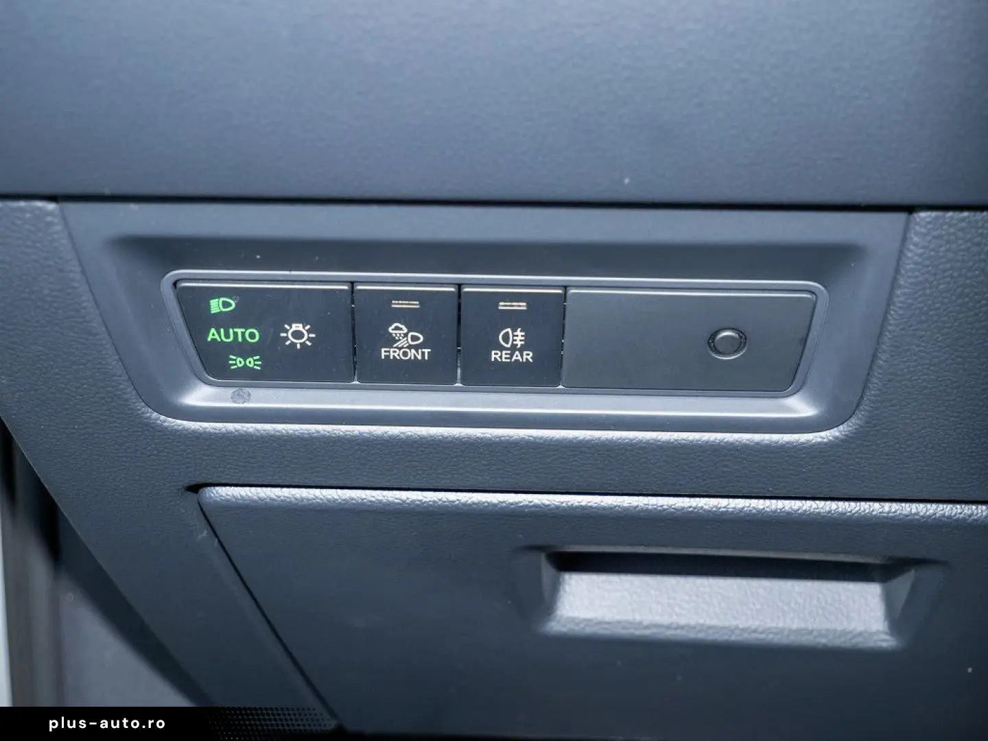 VW Touareg R 3 0 l V6 eHybrid 4M AHK LUFTF. ACC SHZ