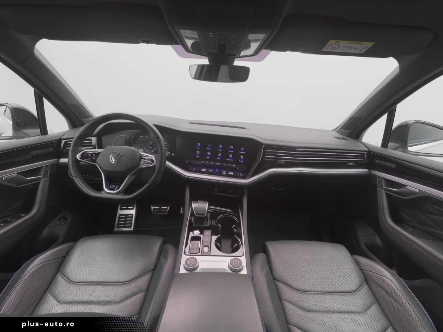 VW Touareg R 3.0 TSI eHybrid 4M  Luft PANO AHK 21