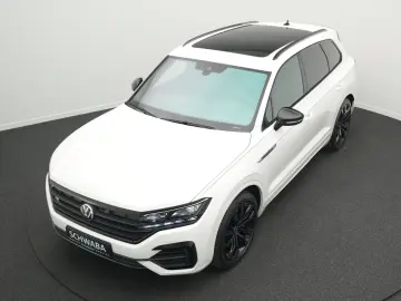 VW Touareg R 3.0 TSI eHybrid 4M  Luft PANO AHK 21