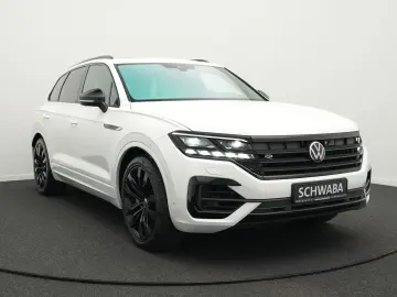 VW Touareg R 3.0 TSI eHybrid 4M  Luft PANO AHK 21
