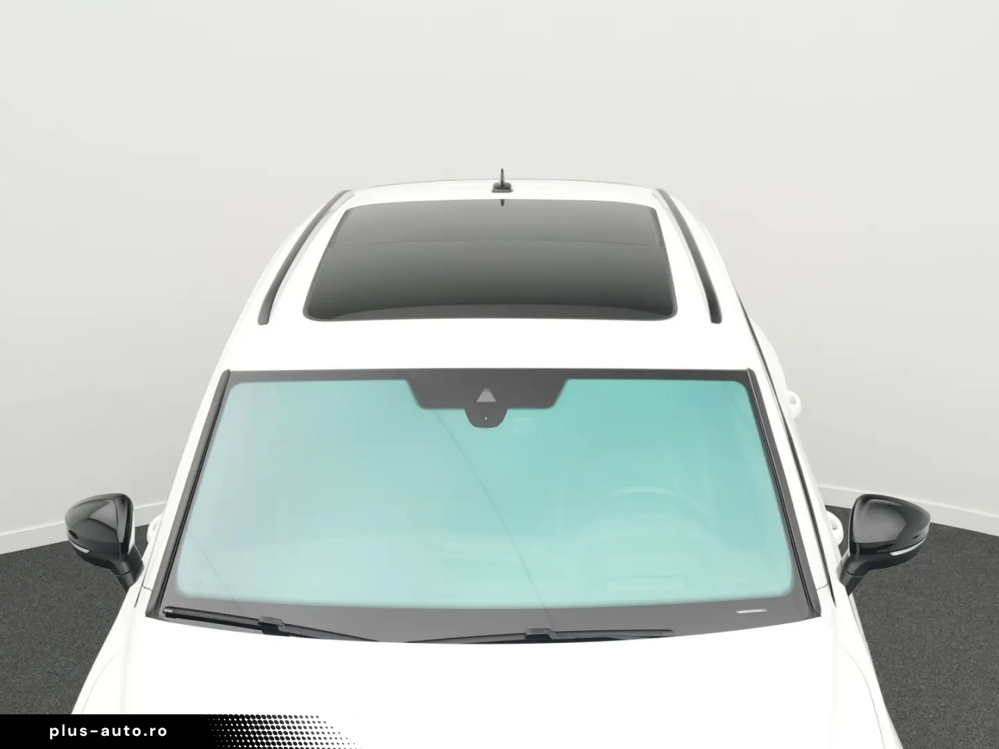 VW Touareg R 3.0 TSI eHybrid 4M  Luft PANO AHK 21