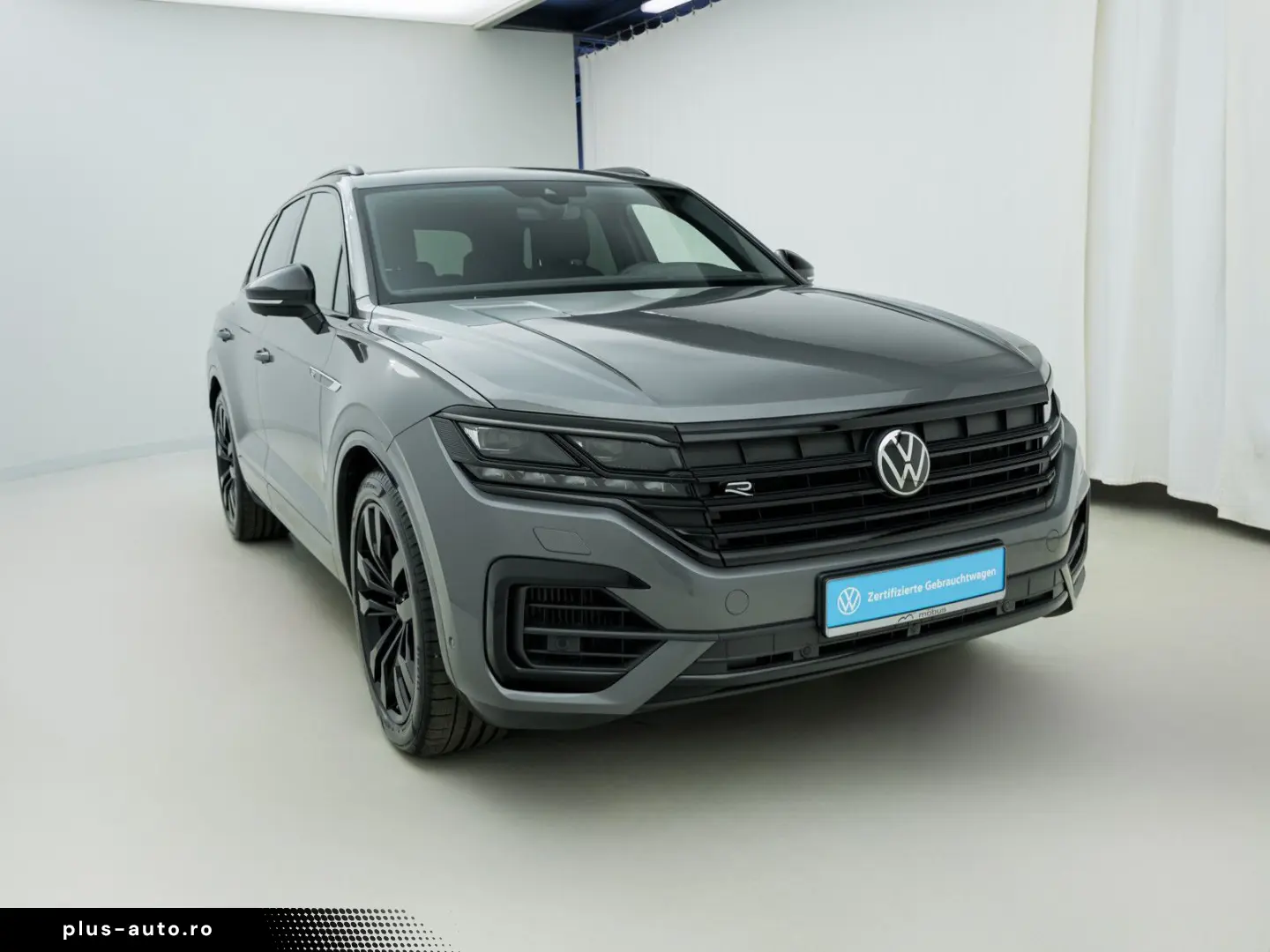 VW Touareg R 3.0 V6 TSI eHybrid DSG 360  PANO ACC M