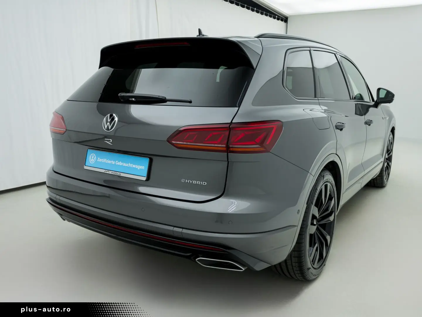 VW Touareg R 3.0 V6 TSI eHybrid DSG 360  PANO ACC M