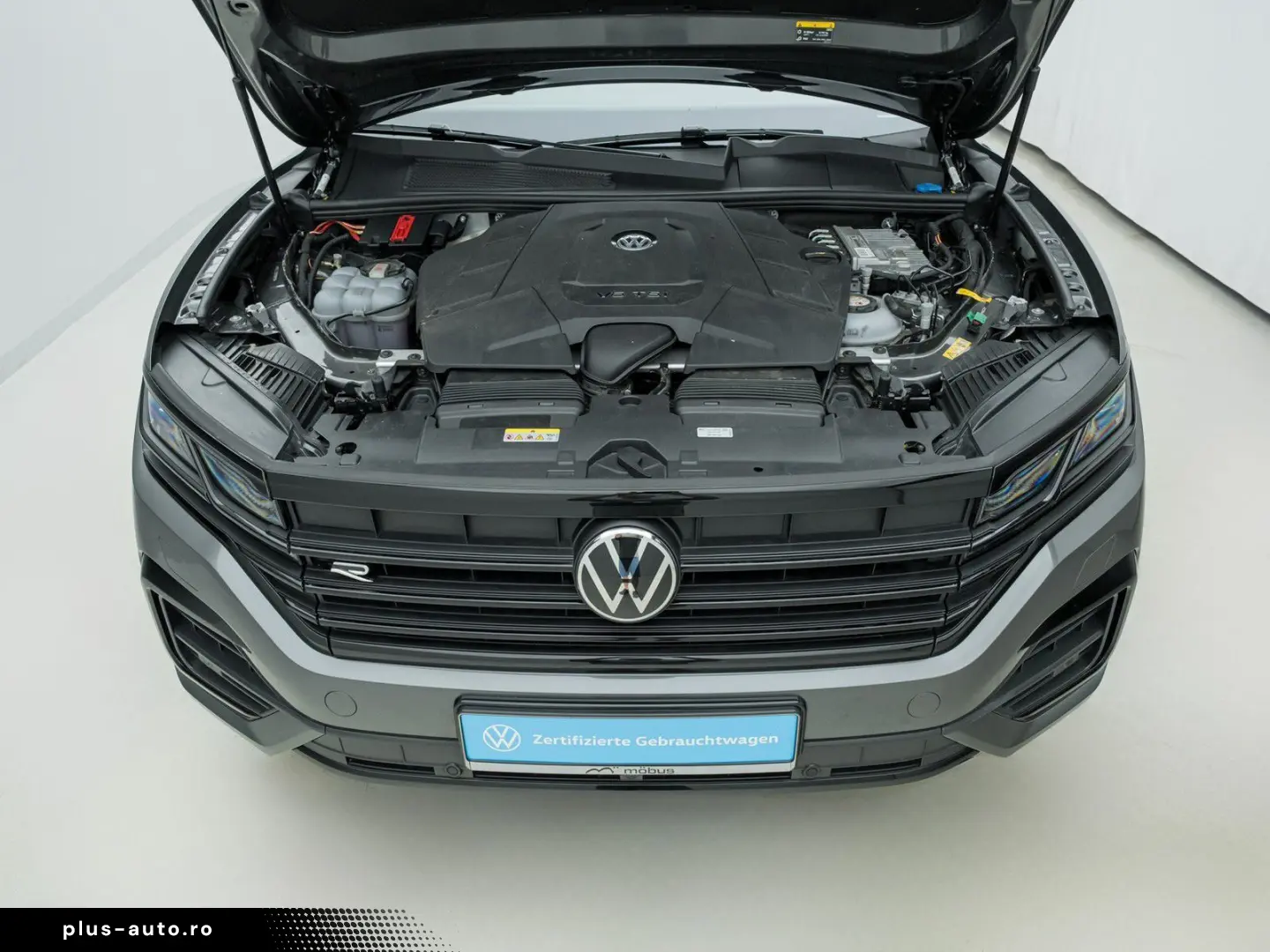 VW Touareg R 3.0 V6 TSI eHybrid DSG 360  PANO ACC M