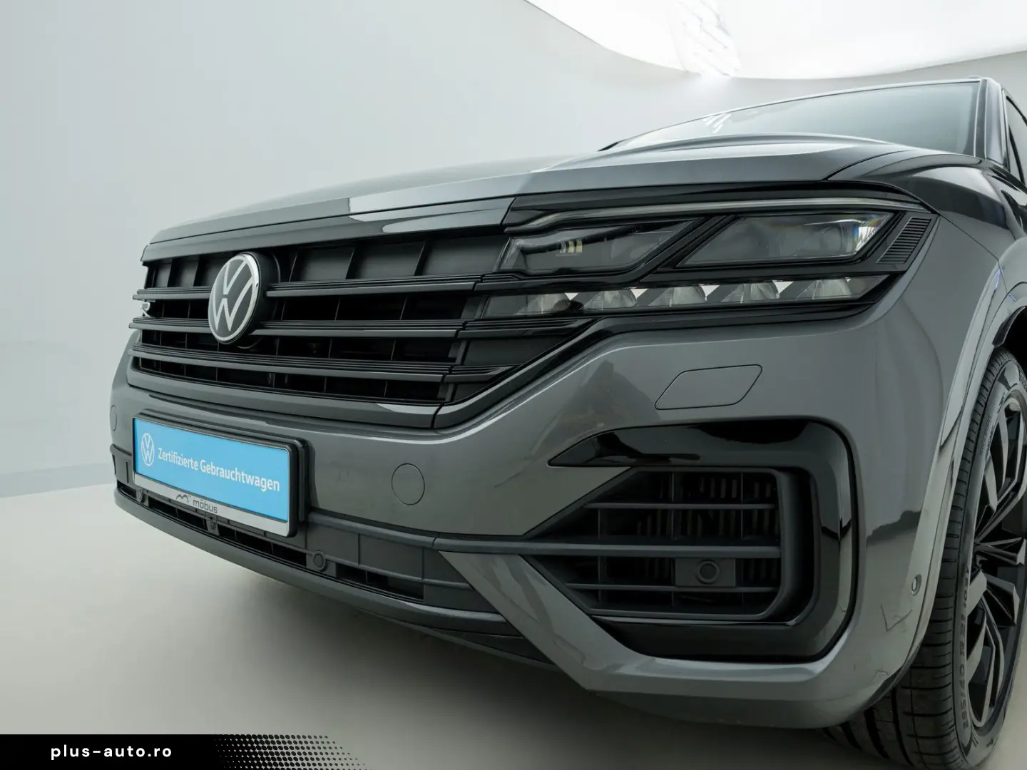 VW Touareg R 3.0 V6 TSI eHybrid DSG 360  PANO ACC M