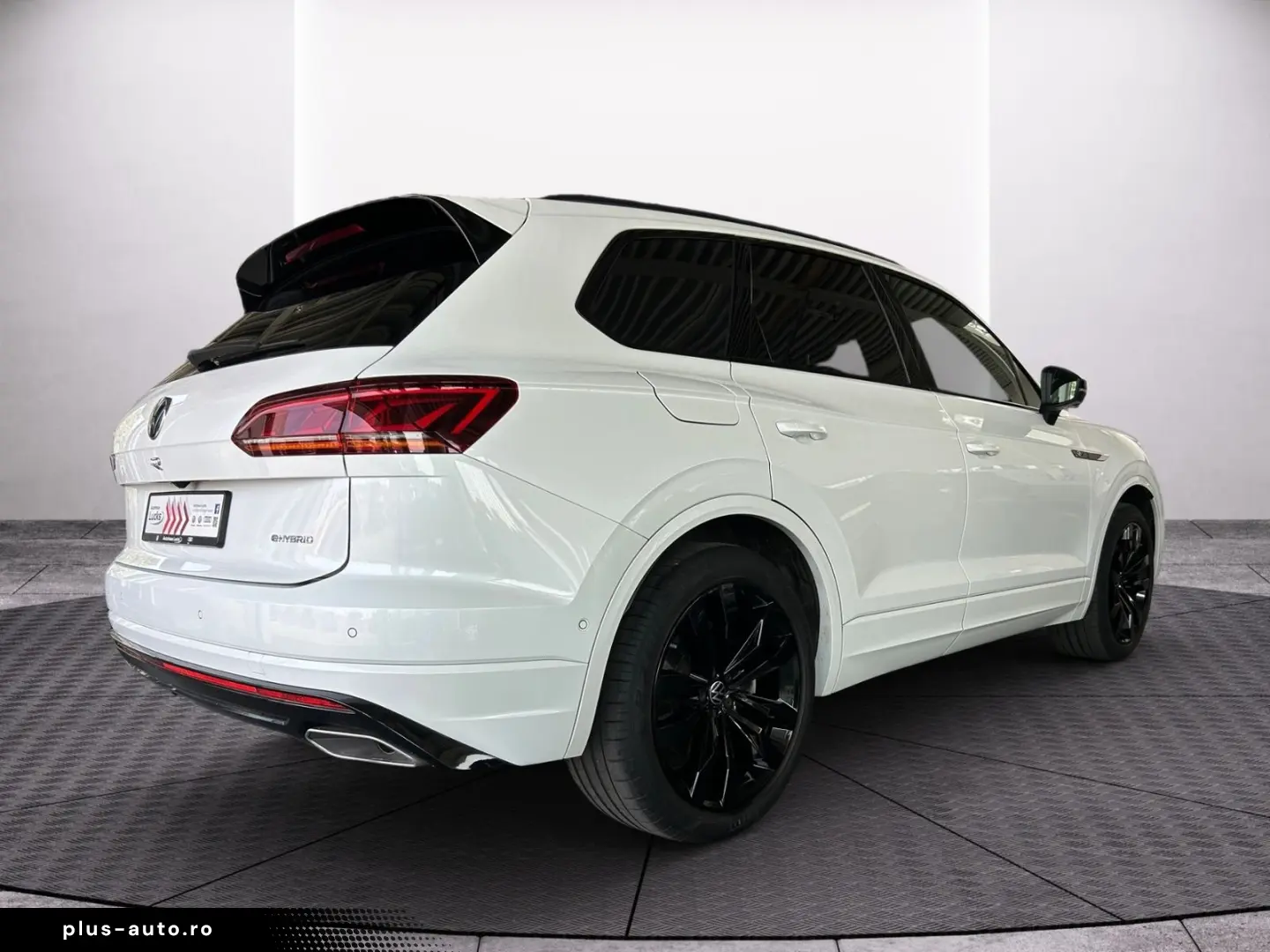 VW Touareg R 3.0 V6 eHybrid 4M AZV  Leder Paket Pug